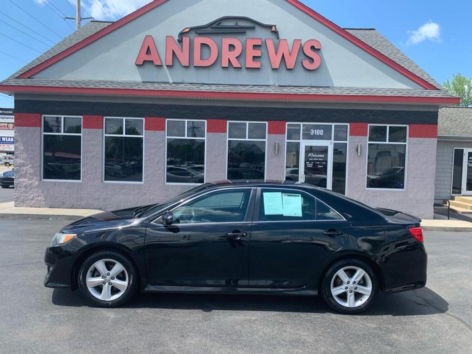 2012 BLACK TOYOTA CAMRY BASE (4T1BF1FK3CU) with an 2.5L engine, Automatic transmission, located at 3100 Covert Avenue, Evansville, IN, 47714, (812) 473-4492, 37.955418, -87.512238 - Photo #0