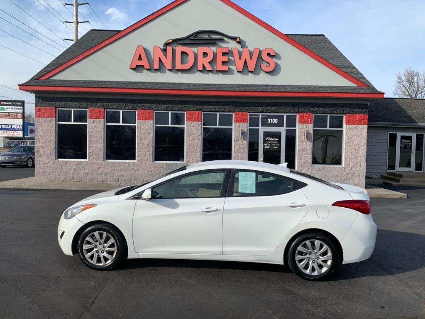 2011 WHITE HYUNDAI ELANTRA GLS (5NPDH4AE5BH) with an 1.8L engine, Automatic transmission, located at 3100 Covert Avenue, Evansville, IN, 47714, (812) 473-4492, 37.955418, -87.512238 - Photo#0