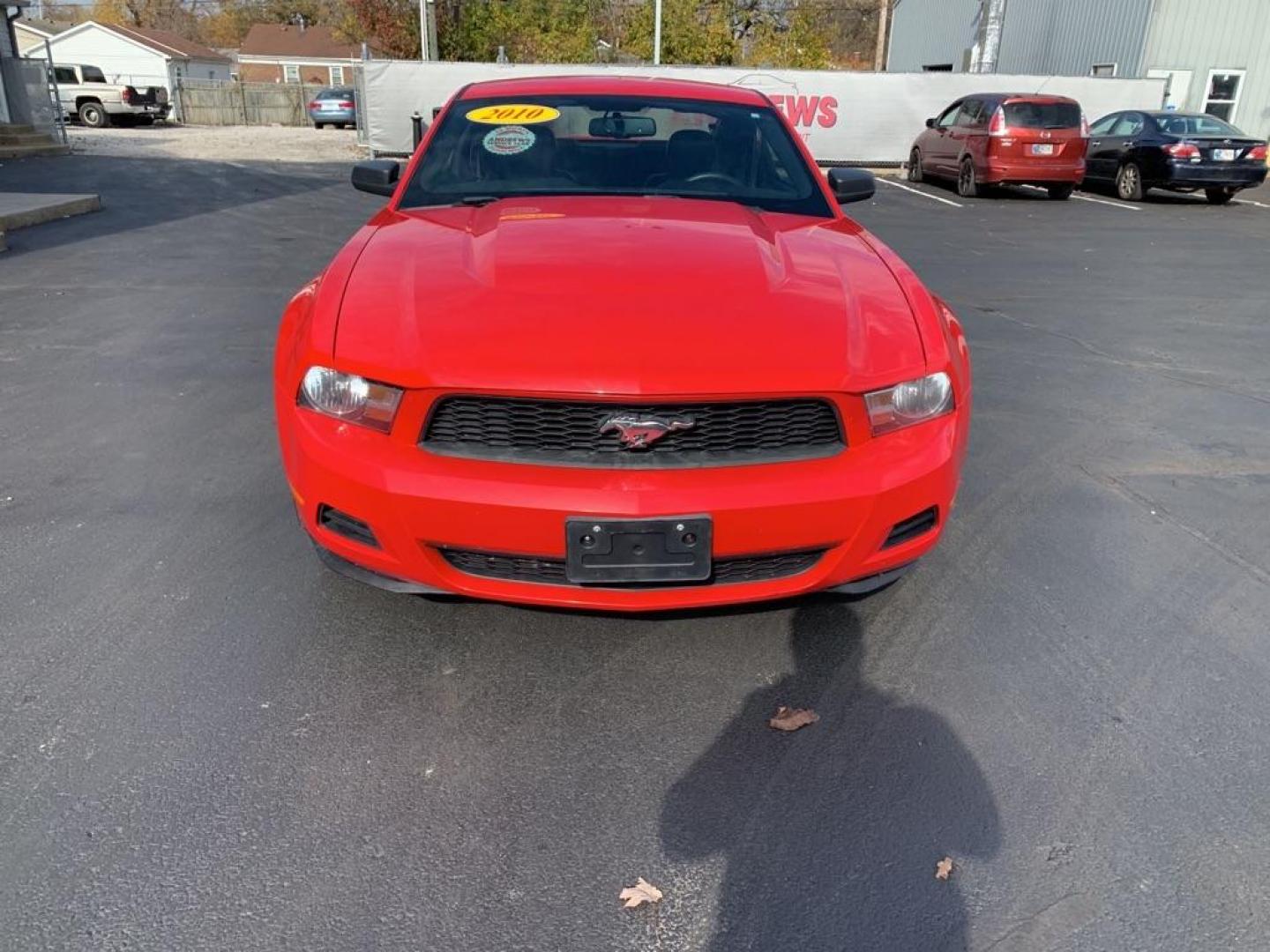 2010 RED FORD MUSTANG (1ZVBP8AN3A5) with an 4.0L engine, Automatic transmission, located at 3100 Covert Avenue, Evansville, IN, 47714, (812) 473-4492, 37.955418, -87.512238 - Photo#1