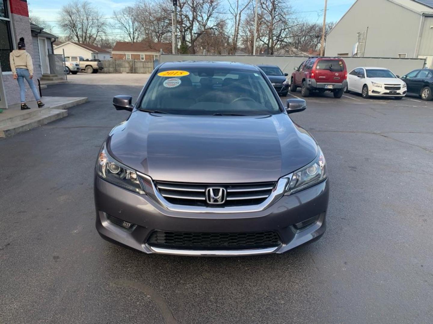 2015 GRAY HONDA ACCORD EXL (1HGCR2F80FA) with an 2.4L engine, Continuously Variable transmission, located at 3100 Covert Avenue, Evansville, IN, 47714, (812) 473-4492, 37.955418, -87.512238 - Photo#1