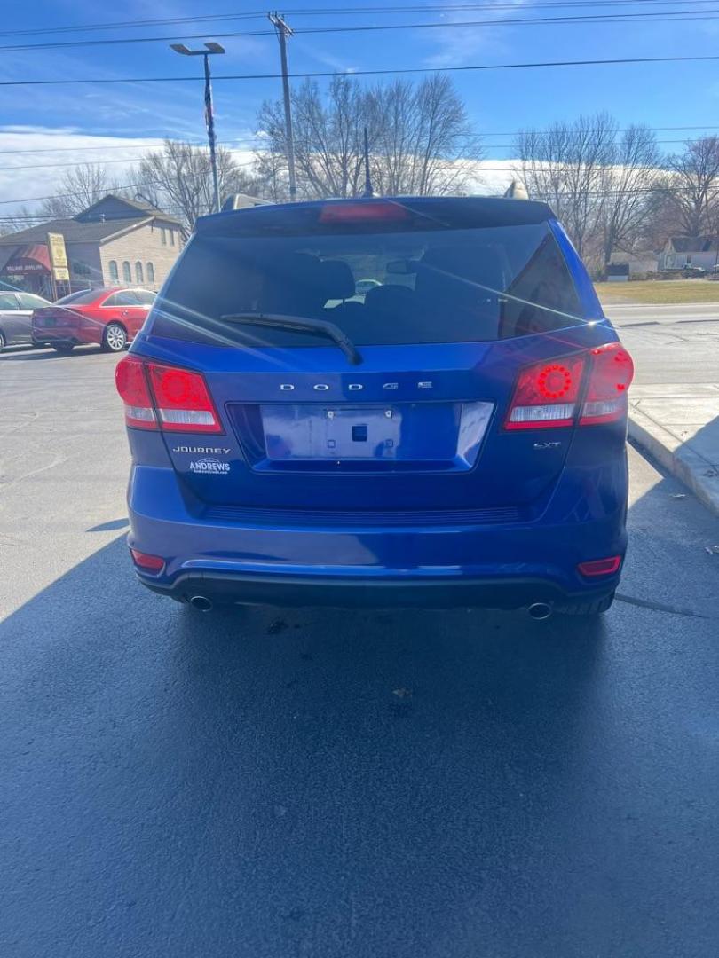 2012 BLUE DODGE JOURNEY SXT (3C4PDCBG9CT) with an 3.6L engine, Automatic transmission, located at 3100 Covert Avenue, Evansville, IN, 47714, (812) 473-4492, 37.955418, -87.512238 - Photo#2