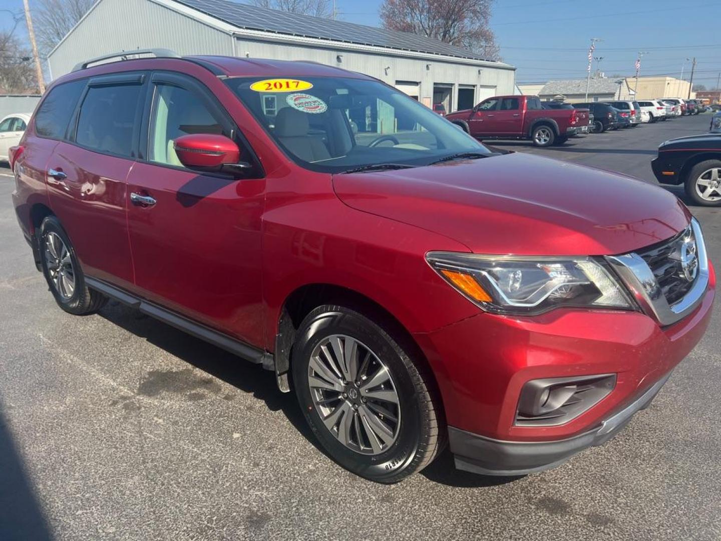 2017 RED NISSAN PATHFINDER S (5N1DR2MN0HC) with an 3.5L engine, Continuously Variable transmission, located at 3100 Covert Avenue, Evansville, IN, 47714, (812) 473-4492, 37.955418, -87.512238 - Photo#7