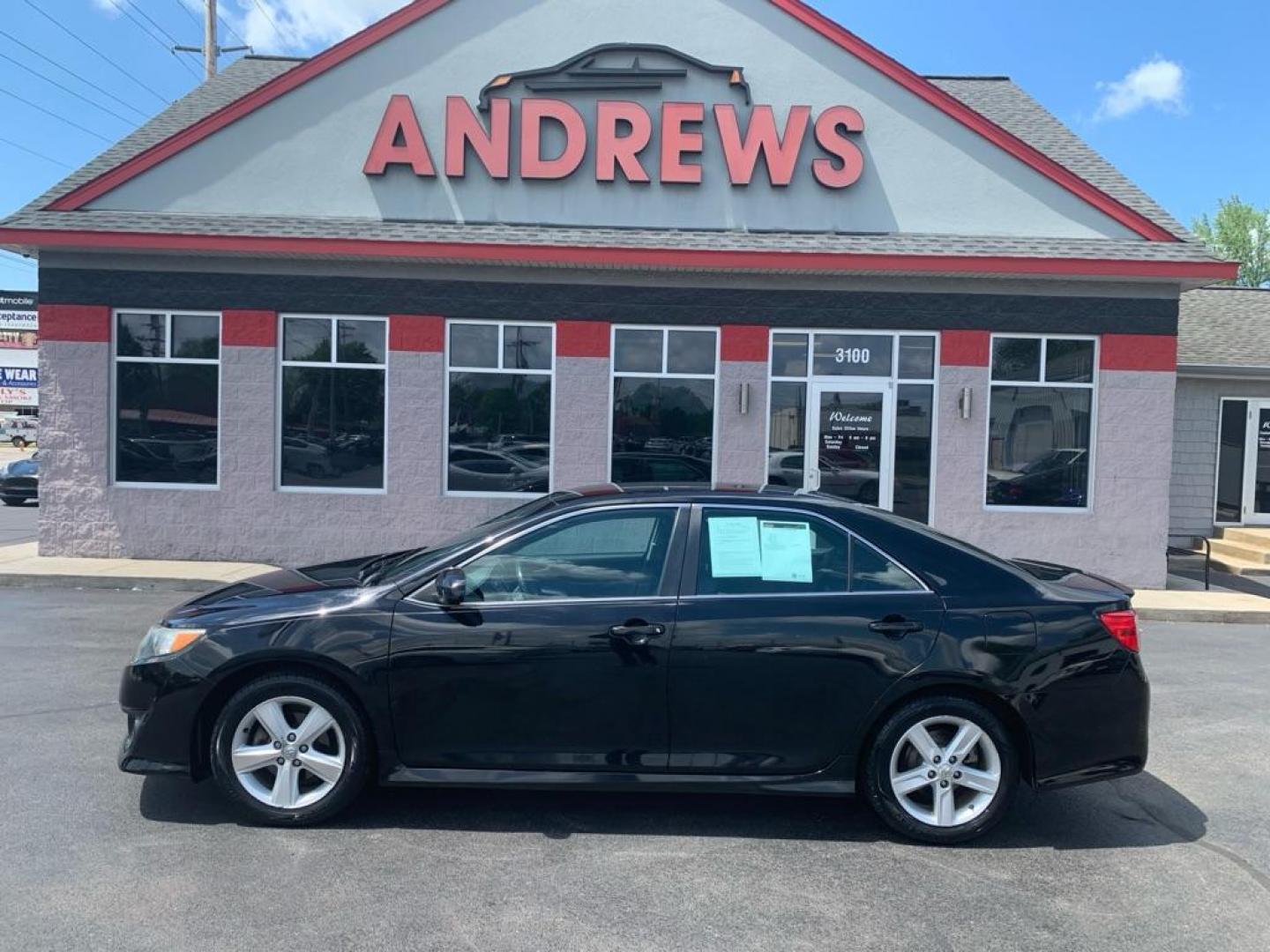 2012 BLACK TOYOTA CAMRY BASE (4T1BF1FK3CU) with an 2.5L engine, Automatic transmission, located at 3100 Covert Avenue, Evansville, IN, 47714, (812) 473-4492, 37.955418, -87.512238 - Photo#0