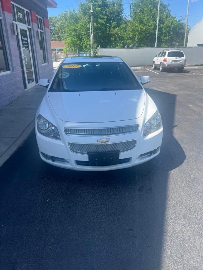 2012 WHITE CHEVROLET MALIBU LTZ (1G1ZG5E74CF) with an 3.6L engine, Automatic transmission, located at 3100 Covert Avenue, Evansville, IN, 47714, (812) 473-4492, 37.955418, -87.512238 - Photo#1