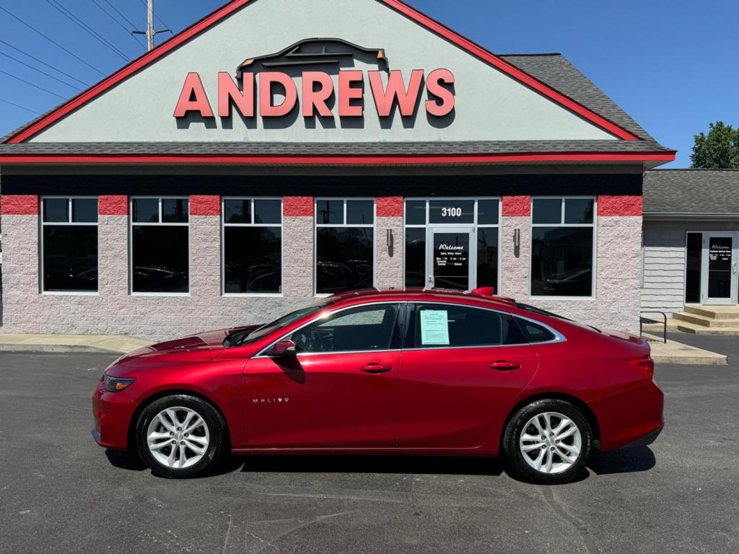 2016 RED CHEVROLET MALIBU LT (1G1ZE5ST7GF) with an 1.5L engine, Automatic transmission, located at 3100 Covert Avenue, Evansville, IN, 47714, (812) 473-4492, 37.955418, -87.512238 - Photo#0