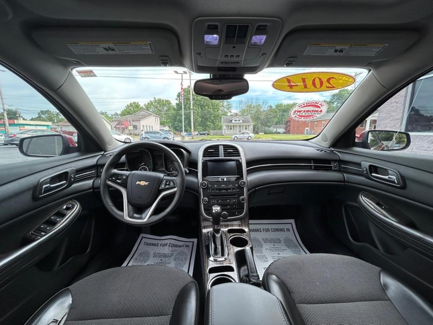 2014 RED CHEVROLET MALIBU 1LT (1G11C5SL4EF) with an 2.5L engine, Automatic transmission, located at 3100 Covert Avenue, Evansville, IN, 47714, (812) 473-4492, 37.955418, -87.512238 - Photo#4