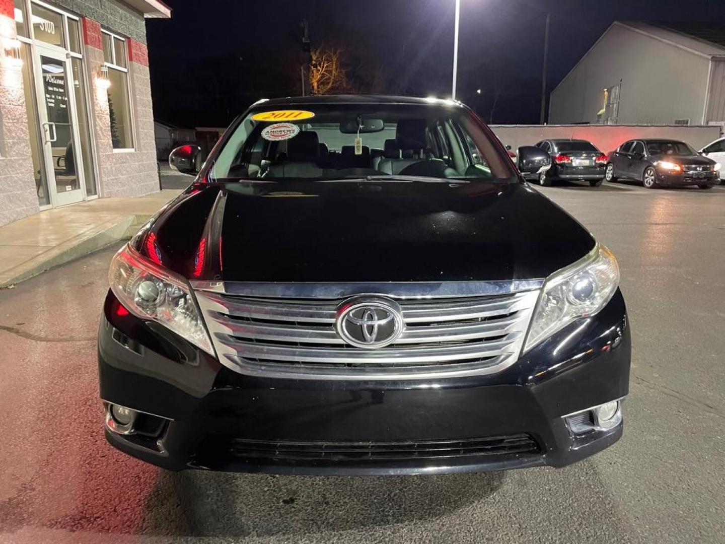 2011 BLACK TOYOTA AVALON BASE (4T1BK3DB1BU) with an 3.5L engine, Automatic transmission, located at 3100 Covert Avenue, Evansville, IN, 47714, (812) 473-4492, 37.955418, -87.512238 - Photo#7