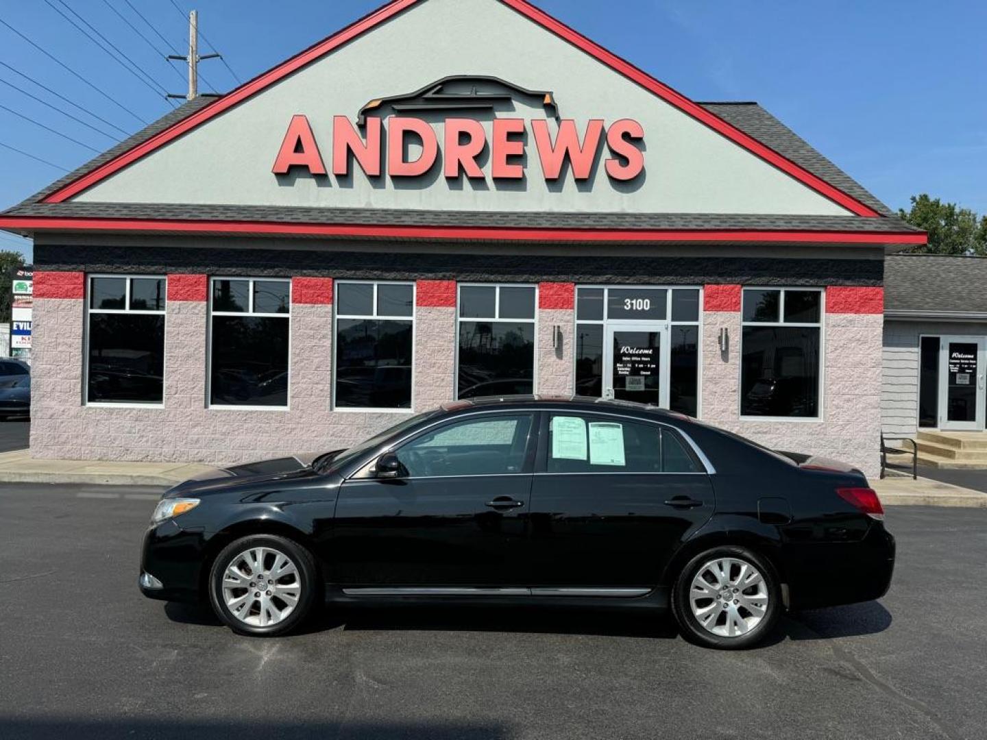 2011 BLACK TOYOTA AVALON BASE (4T1BK3DB1BU) with an 3.5L engine, Automatic transmission, located at 3100 Covert Avenue, Evansville, IN, 47714, (812) 473-4492, 37.955418, -87.512238 - Photo#0