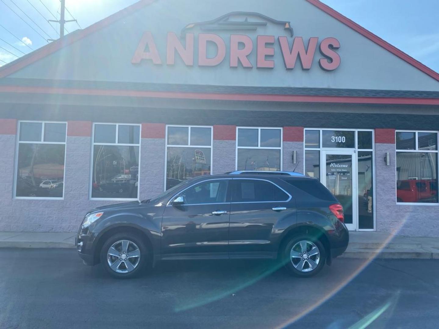 2013 GRAY CHEVROLET EQUINOX LTZ (2GNFLGEK2D6) with an 2.4L engine, Automatic transmission, located at 3100 Covert Avenue, Evansville, IN, 47714, (812) 473-4492, 37.955418, -87.512238 - Photo#0