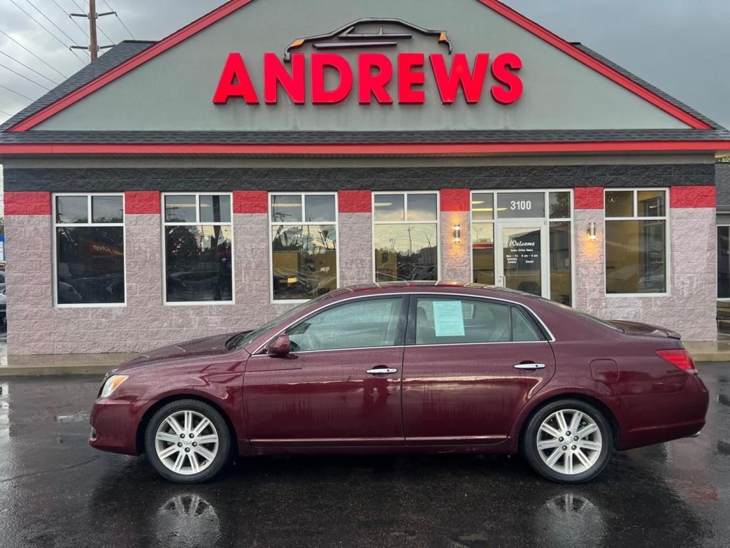 2008 RED TOYOTA AVALON XL (4T1BK36B68U) with an 3.5L engine, Automatic transmission, located at 3100 Covert Avenue, Evansville, IN, 47714, (812) 473-4492, 37.955418, -87.512238 - Photo#0