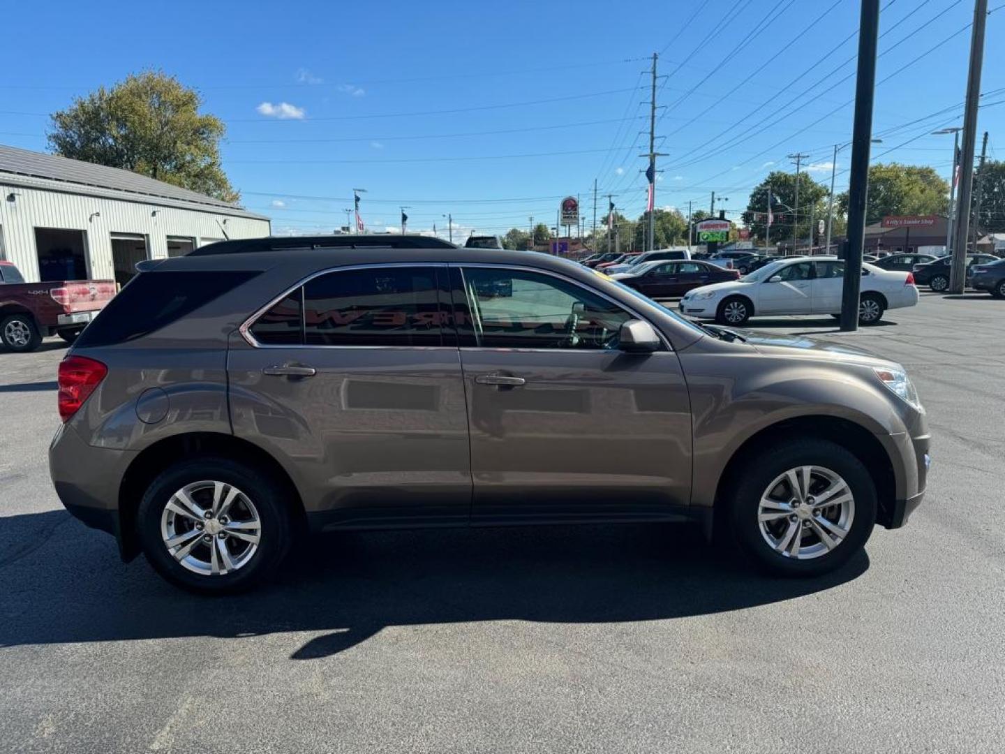 2011 BROWN CHEVROLET EQUINOX LT (2CNALPECXB6) with an 2.4L engine, Automatic transmission, located at 3100 Covert Avenue, Evansville, IN, 47714, (812) 473-4492, 37.955418, -87.512238 - Photo#2