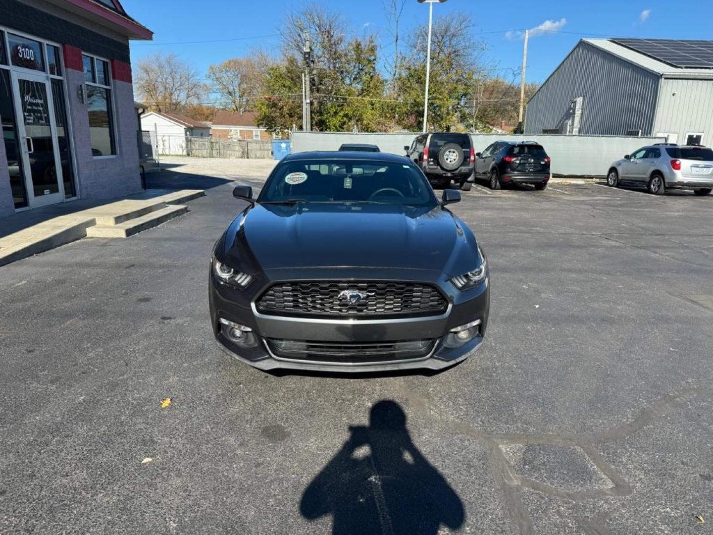 2016 GRAY FORD MUSTANG (1FA6P8AM3G5) with an 3.7L engine, Automatic transmission, located at 3100 Covert Avenue, Evansville, IN, 47714, (812) 473-4492, 37.955418, -87.512238 - Photo#1