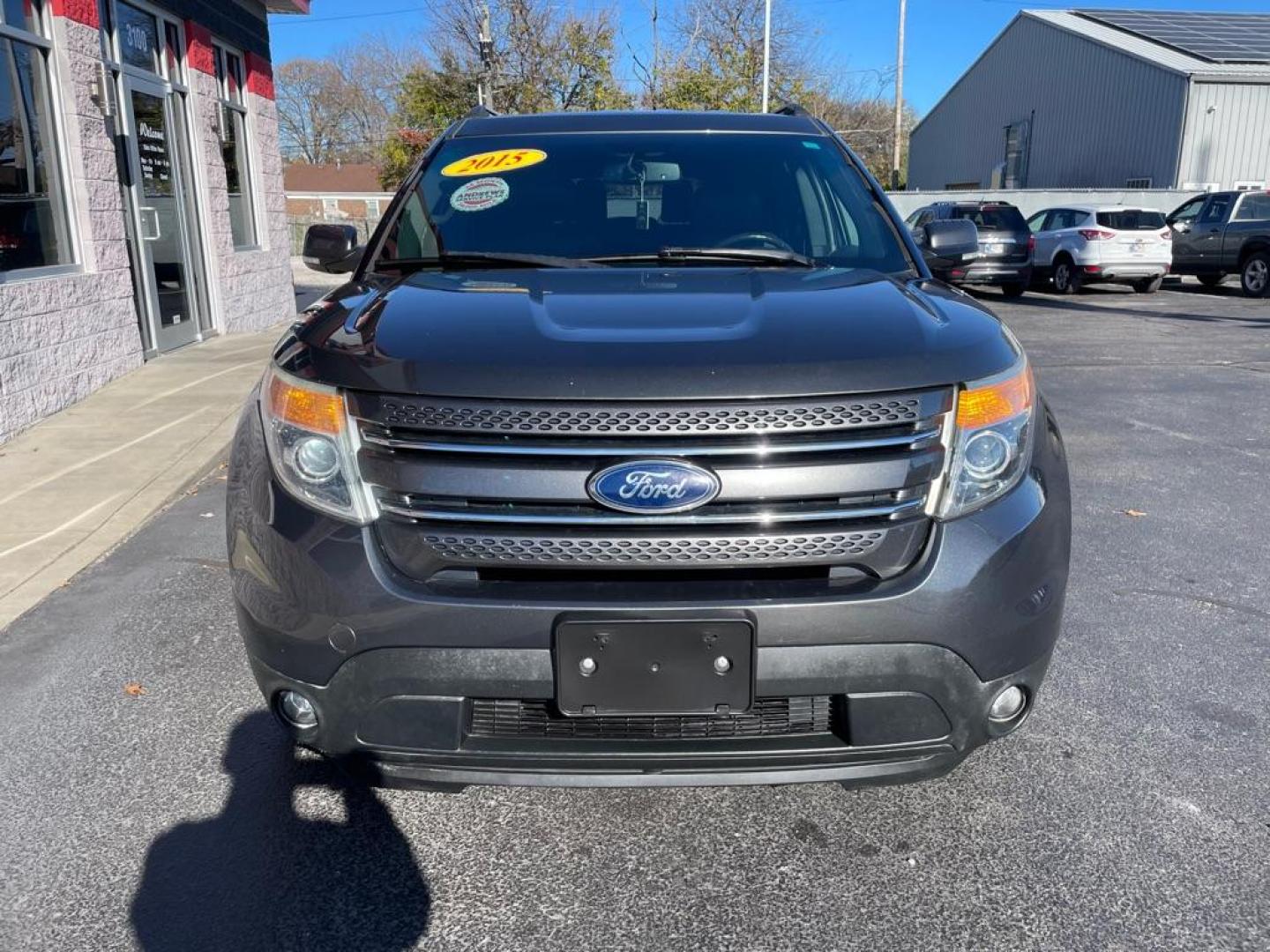 2015 GRAY FORD EXPLORER LIMITED (1FM5K7F86FG) with an 3.5L engine, Automatic transmission, located at 3100 Covert Avenue, Evansville, IN, 47714, (812) 473-4492, 37.955418, -87.512238 - Photo#1