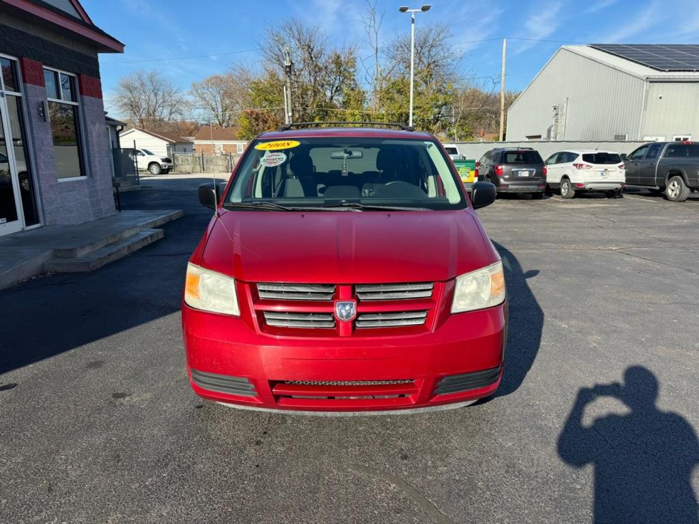 2008 RED DODGE GRAND CARAVAN SE (2D8HN44H58R) with an 3.3L engine, Automatic transmission, located at 3100 Covert Avenue, Evansville, IN, 47714, (812) 473-4492, 37.955418, -87.512238 - Photo#1