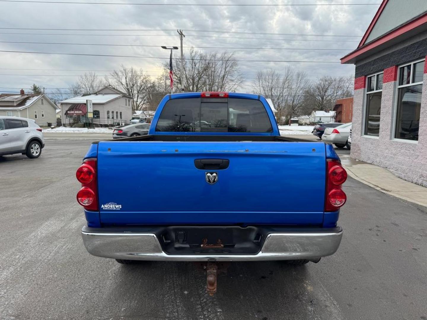 2007 BLUE DODGE RAM 1500 ST (1D7HA18257J) with an 5.7L engine, Automatic transmission, located at 3100 Covert Avenue, Evansville, IN, 47714, (812) 473-4492, 37.955418, -87.512238 - Photo#3