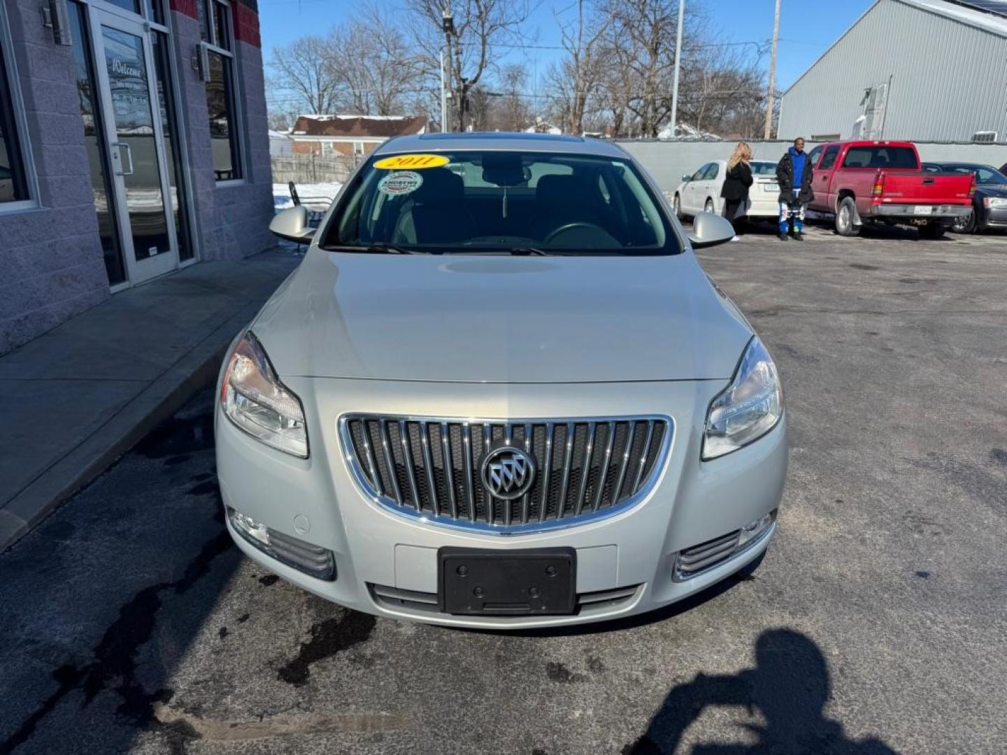 2011 SILVER BUICK REGAL CXL (W04GW5EV3B1) with an 2.0L engine, Automatic transmission, located at 3100 Covert Avenue, Evansville, IN, 47714, (812) 473-4492, 37.955418, -87.512238 - Photo#1