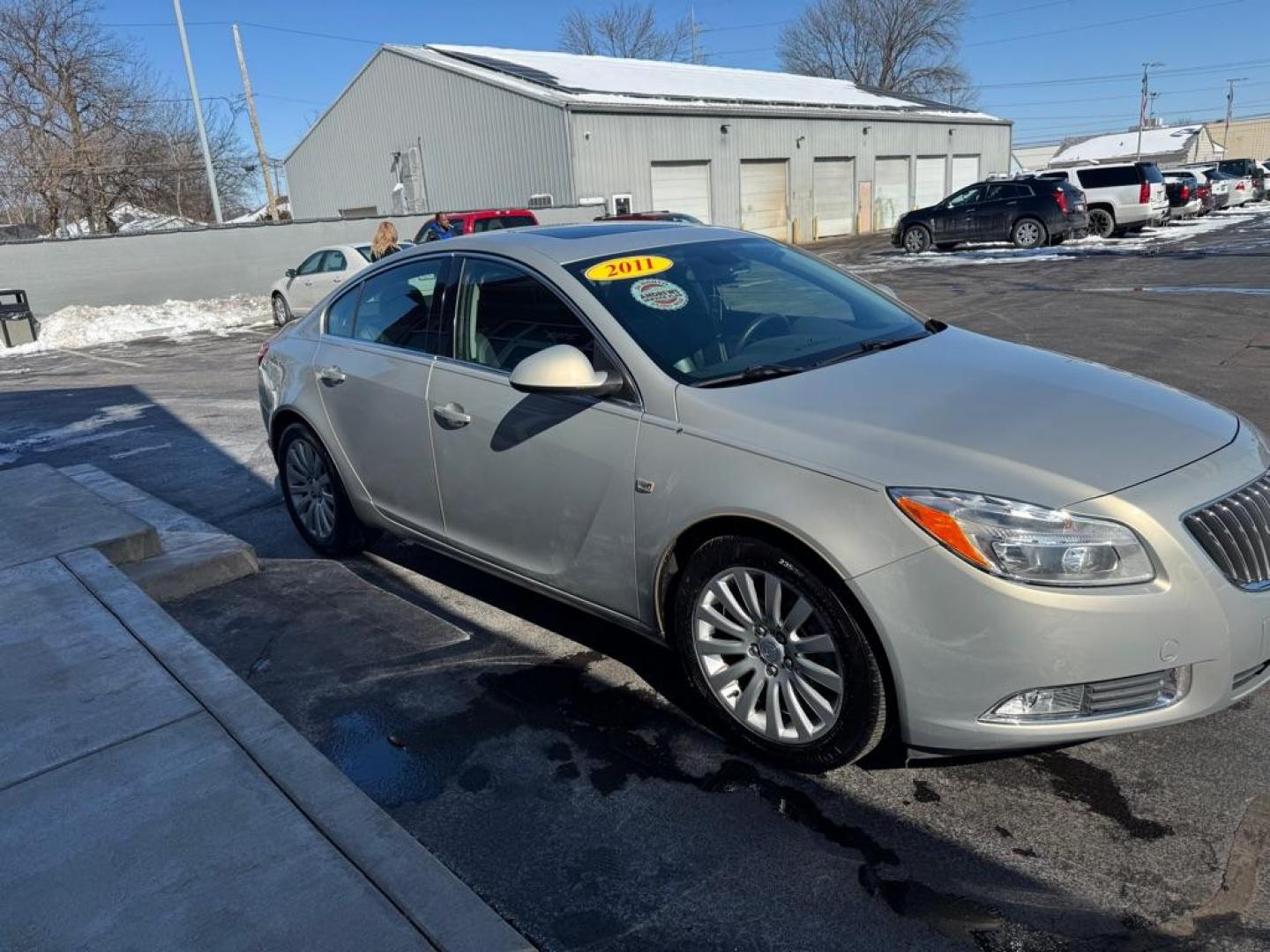 2011 SILVER BUICK REGAL CXL (W04GW5EV3B1) with an 2.0L engine, Automatic transmission, located at 3100 Covert Avenue, Evansville, IN, 47714, (812) 473-4492, 37.955418, -87.512238 - Photo#2