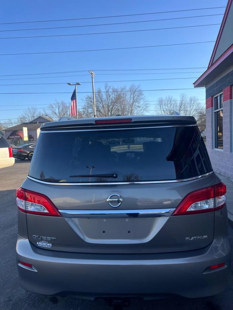 2016 SILVER NISSAN QUEST S (JN8AE2KP1G9) with an 3.5L engine, Continuously Variable transmission, located at 3100 Covert Avenue, Evansville, IN, 47714, (812) 473-4492, 37.955418, -87.512238 - Photo#3