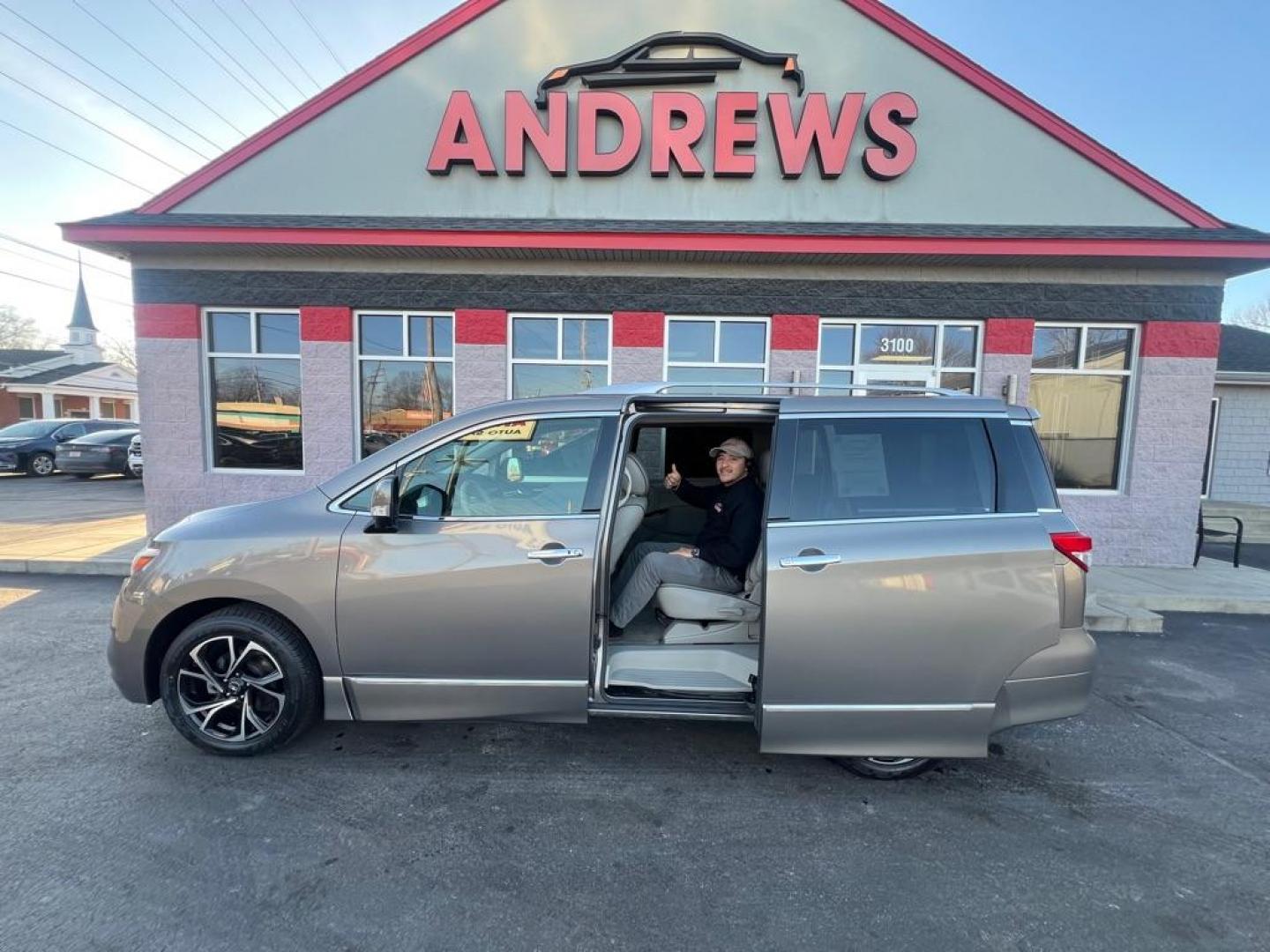 2016 SILVER NISSAN QUEST S (JN8AE2KP1G9) with an 3.5L engine, Continuously Variable transmission, located at 3100 Covert Avenue, Evansville, IN, 47714, (812) 473-4492, 37.955418, -87.512238 - Photo#8