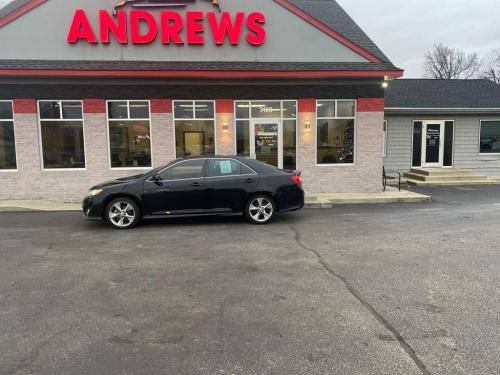 2012 TOYOTA CAMRY SE