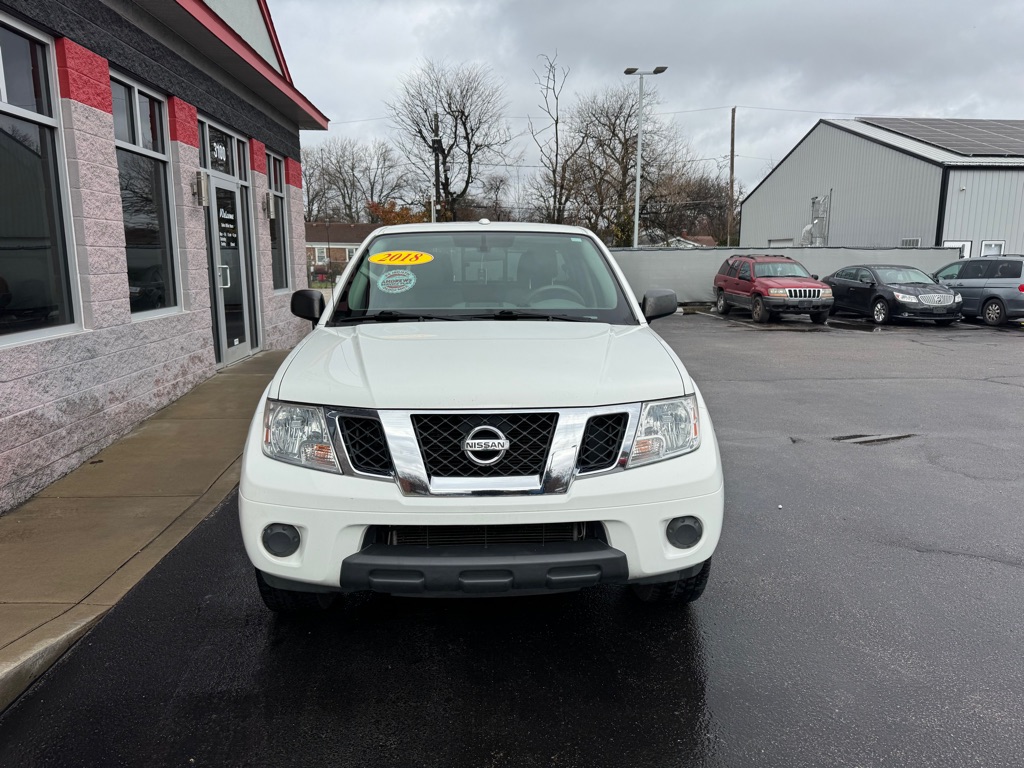 2018 Nissan Frontier SV - Photo 2